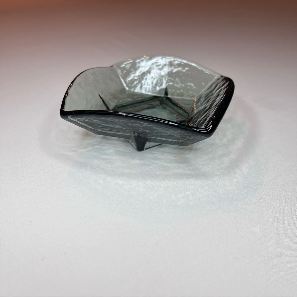 Authentic Fire & Light Recycled Glass Art Jewelry Cache Tray Dish Twilight 4”x4” - Picture 5 of 10